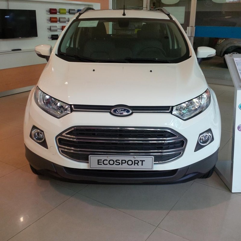 SUV co nho Ford Ecosport lam xe ruoc dau tai Da Nang-Hinh-4